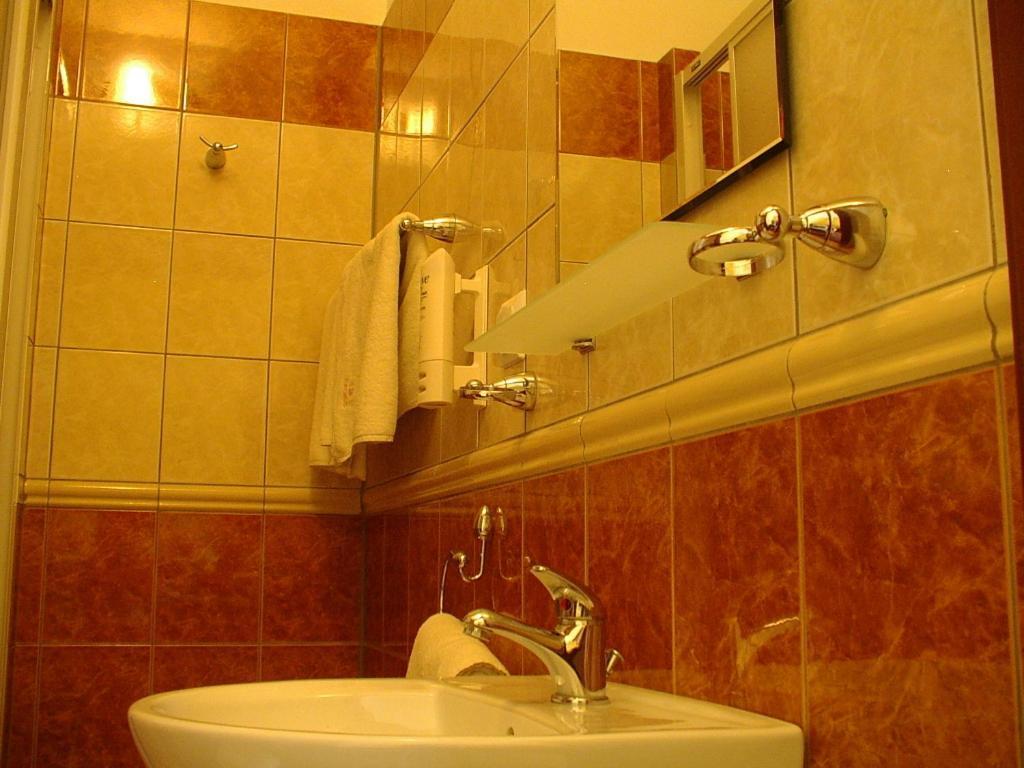 Hotel Regius Opole Quarto foto